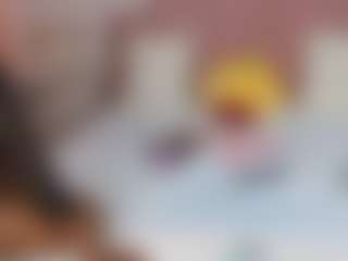 Live cam show with Big Ass candy - Cum on AdultVida.com