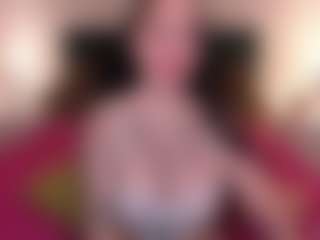 Live cam show with missAngellinaA - Ride Torso on AdultVida.com