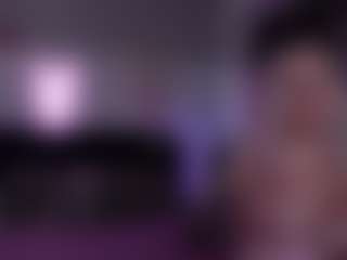 Live cam show with Phoenix Riley - Shorthair on xDating