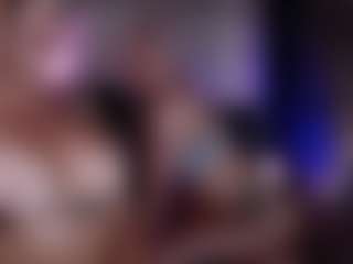Phoenix Riley's Live Sex Cam Show