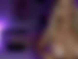 Phoenix Riley's Live Sex Cam Show