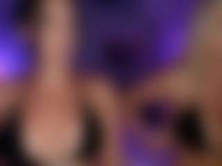 Phoenix Riley's Live Sex Cam Show
