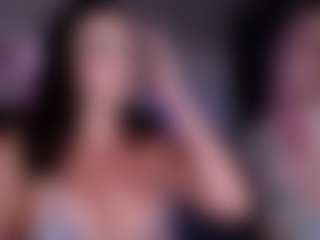 Phoenix Riley's Live Sex Cam Show