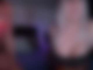 Phoenix Riley's Live Sex Cam Show