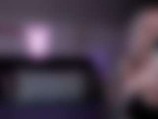 Phoenix Riley's Live Sex Cam Show