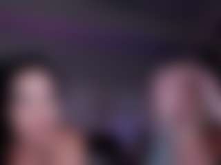 Phoenix Riley's Live Sex Cam Show