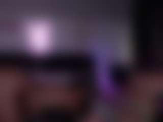 Phoenix Riley's Live Sex Cam Show