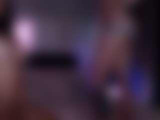 Phoenix Riley's Live Sex Cam Show