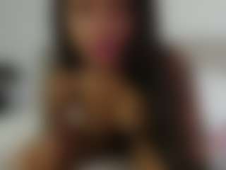 YazminRoyal's Live Sex Cam Show