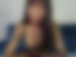YazminRoyal's Live Sex Cam Show