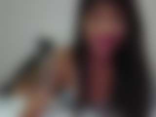 YazminRoyal's Live Sex Cam Show
