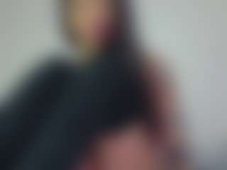 YazminRoyal's Live Sex Cam Show