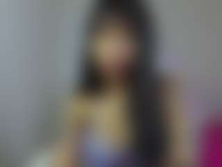 YazminRoyal's Live Sex Cam Show