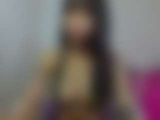 YazminRoyal's Live Sex Cam Show