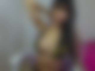 YazminRoyal's Live Sex Cam Show