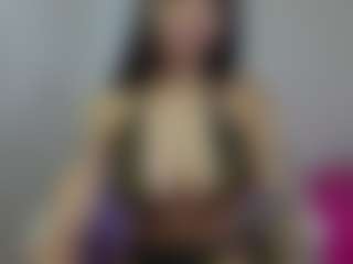 YazminRoyal's Live Sex Cam Show