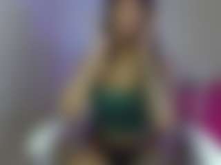 Live cam show with YazminRoyal - Lush MILF on Gym Cam Girls