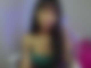 YazminRoyal's Live Sex Cam Show