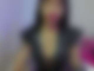 YazminRoyal's Live Sex Cam Show
