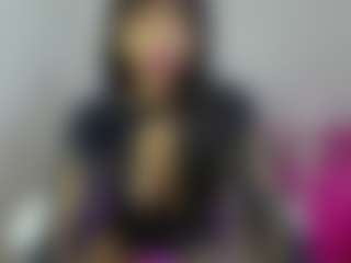 YazminRoyal's Live Sex Cam Show
