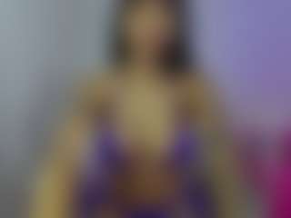 Live cam show with YazminRoyal - Dildo on livesuperchat.net