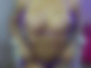 YazminRoyal's Live Sex Cam Show