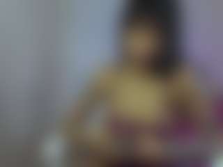 YazminRoyal's Live Sex Cam Show