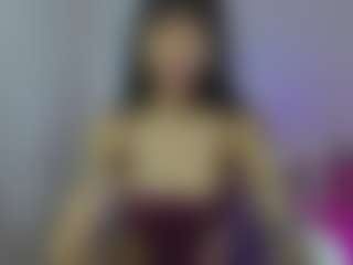YazminRoyal's Live Sex Cam Show