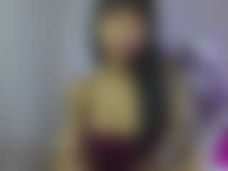 Live cam show with YazminRoyal - Ebony Squirt on CamwithHer