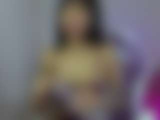 YazminRoyal's Live Sex Cam Show