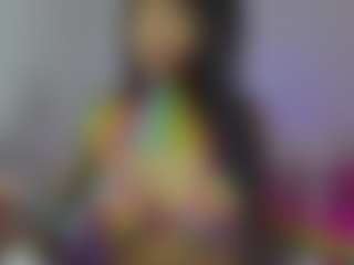 Live cam show with YazminRoyal - Athletic on SmokeAndPoke