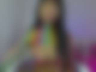 Live cam show with YazminRoyal - Petite on dropp.cam