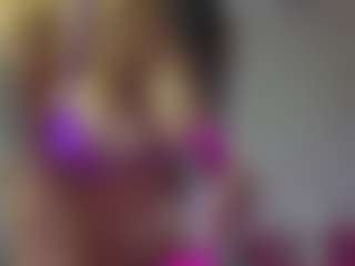 YazminRoyal's Live Sex Cam Show