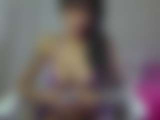 Show in cam erotica live di YazminRoyal