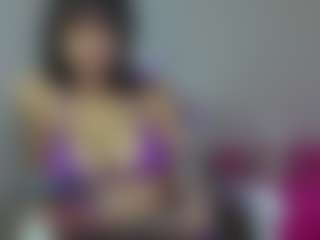 YazminRoyal's Live Sex Cam Show