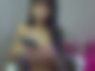 YazminRoyal's Live Sex Cam Show