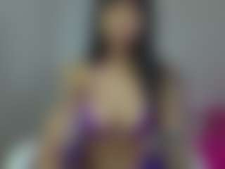 YazminRoyal's Live Sex Cam Show