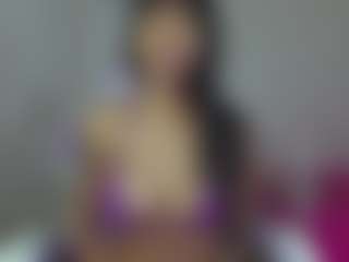 Live cam show with YazminRoyal - Dirty on crypto-cams