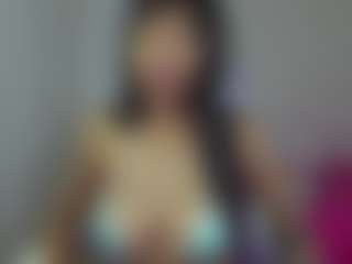 YazminRoyal's Live Sex Cam Show