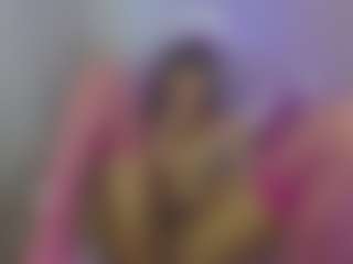 YazminRoyal's Live Sex Cam Show