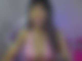 YazminRoyal's Live Sex Cam Show