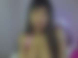 YazminRoyal's Live Sex Cam Show