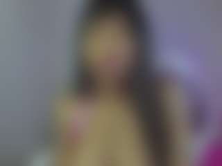 YazminRoyal's Live Sex Cam Show