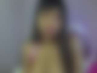YazminRoyal's Live Sex Cam Show