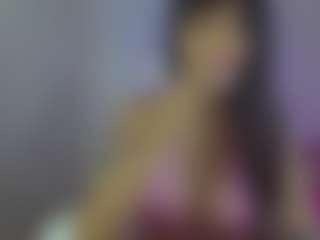 YazminRoyal's Live Sex Cam Show