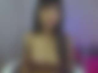 Live cam show with YazminRoyal - Thong on Mixed Magazine Live