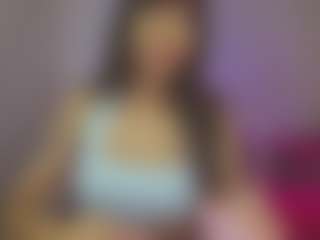 YazminRoyal's Live Sex Cam Show
