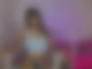 YazminRoyal's Live Sex Cam Show