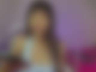 YazminRoyal's Live Sex Cam Show