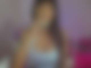 YazminRoyal's Live Sex Cam Show